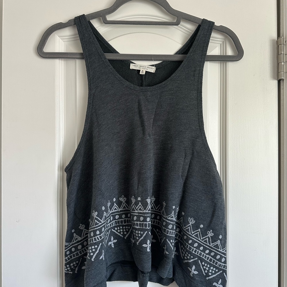 Truly Madly Deeply Gray Sleeveless Top with White Motif Pattern